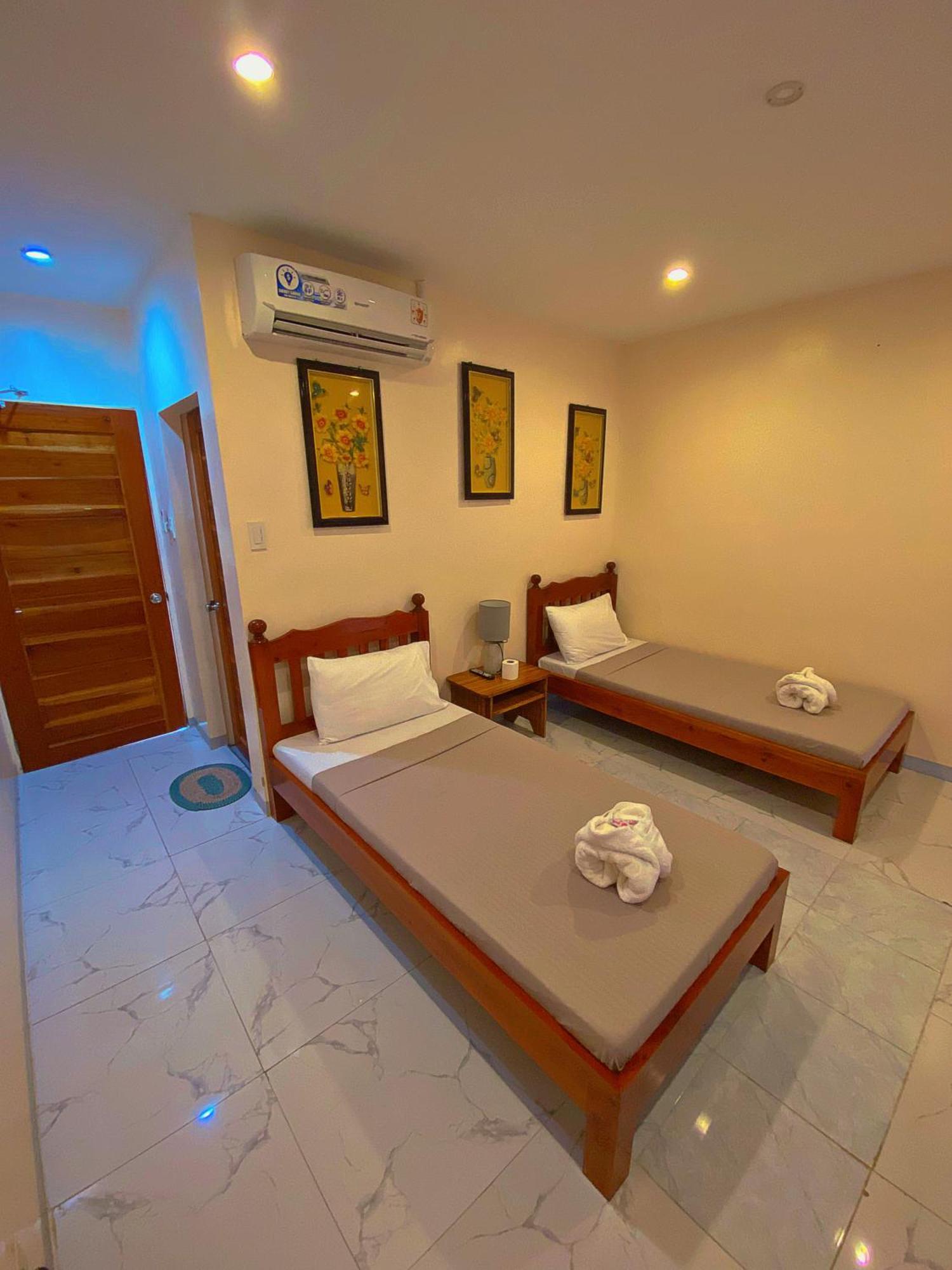 Elnora Delmar Travellers Inn Siquijor Eksteriør bilde